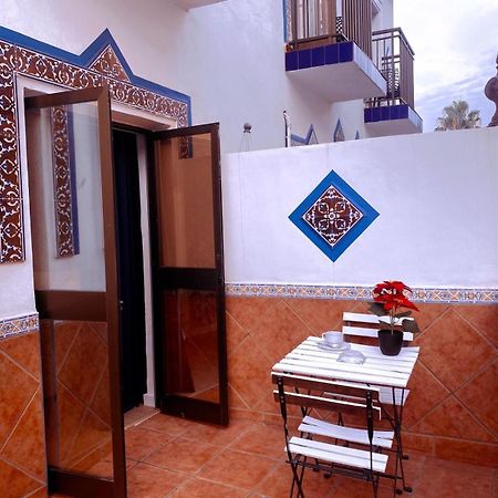 Hostal Guadalupe Торремолинос Экстерьер фото