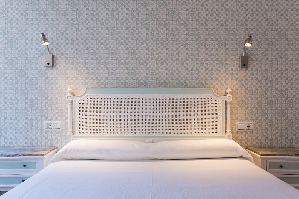 Hostal Guadalupe Торремолинос Экстерьер фото